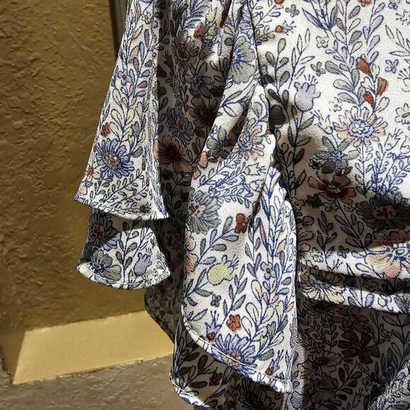 Babydoll Floral Top  L Cottagecore Smocked Yoked Fluttered Sleeved Gardencore - Picture 7 of 8